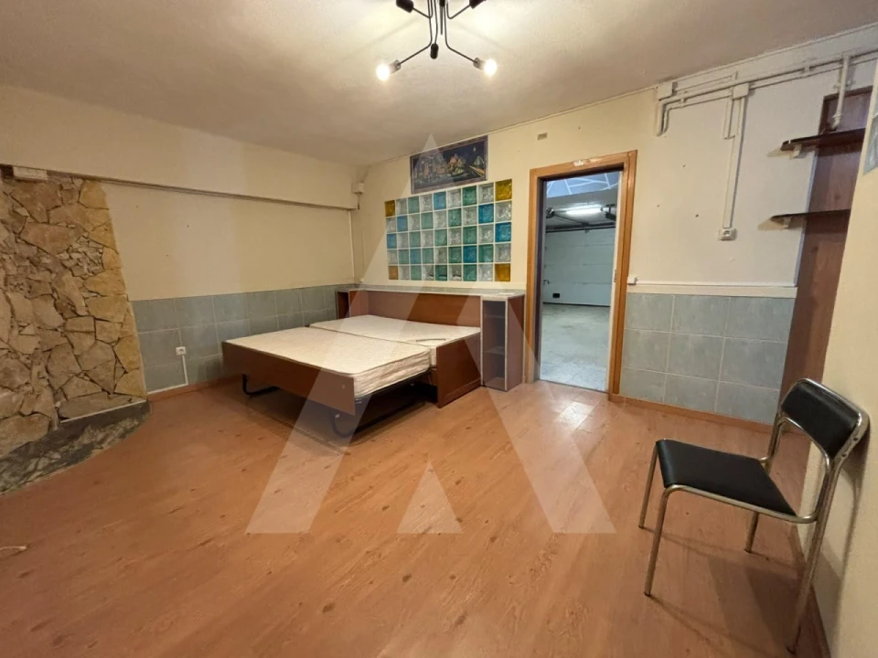 Moradia T3 para Venda em Montenegro Foto 18
