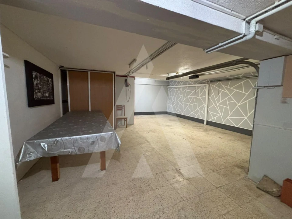 Moradia T3 para Venda em Montenegro Foto 22