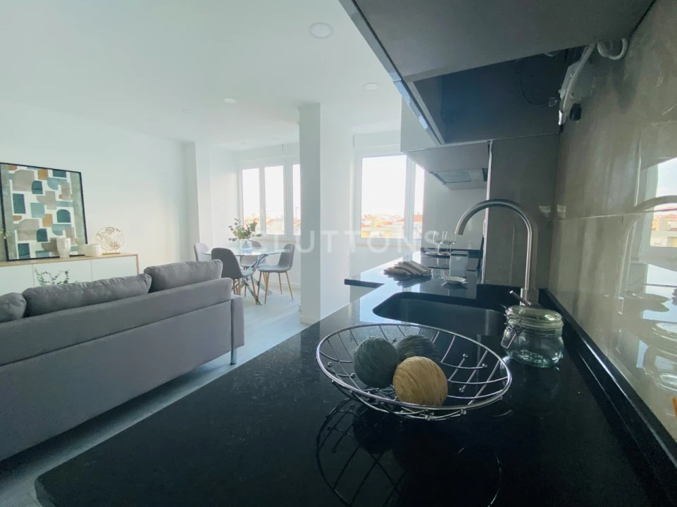 Apartamento T3 para Venda em Benfica Foto 21