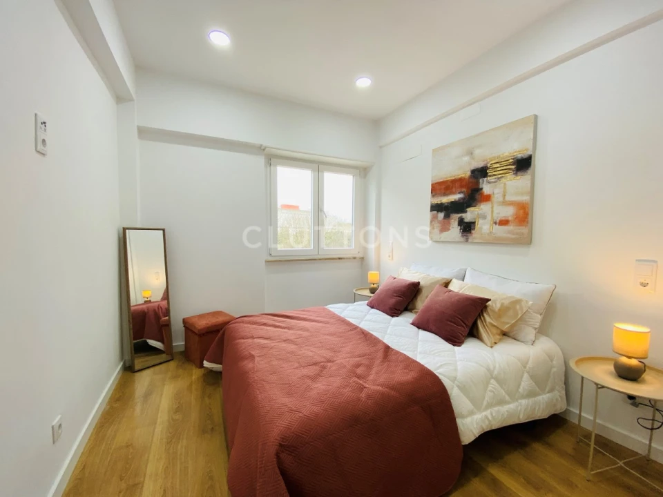 Apartamento T3 para Venda em Benfica Foto 40