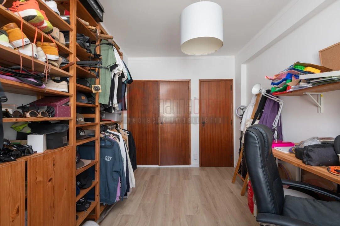 Apartamento T3 para Venda em Peniche Foto 16
