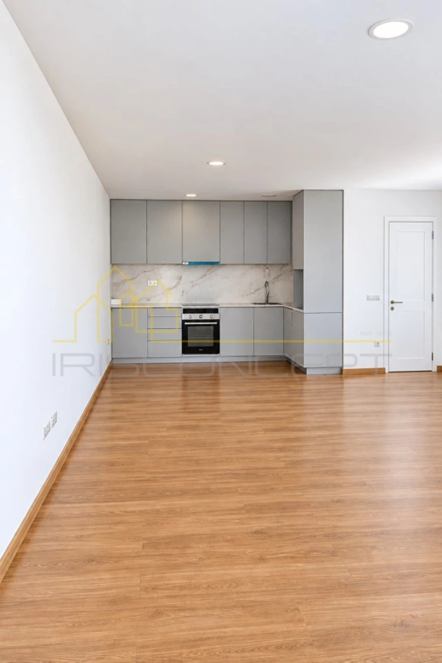 Apartamento T2 para Venda em Colmeias e Memória Foto 4