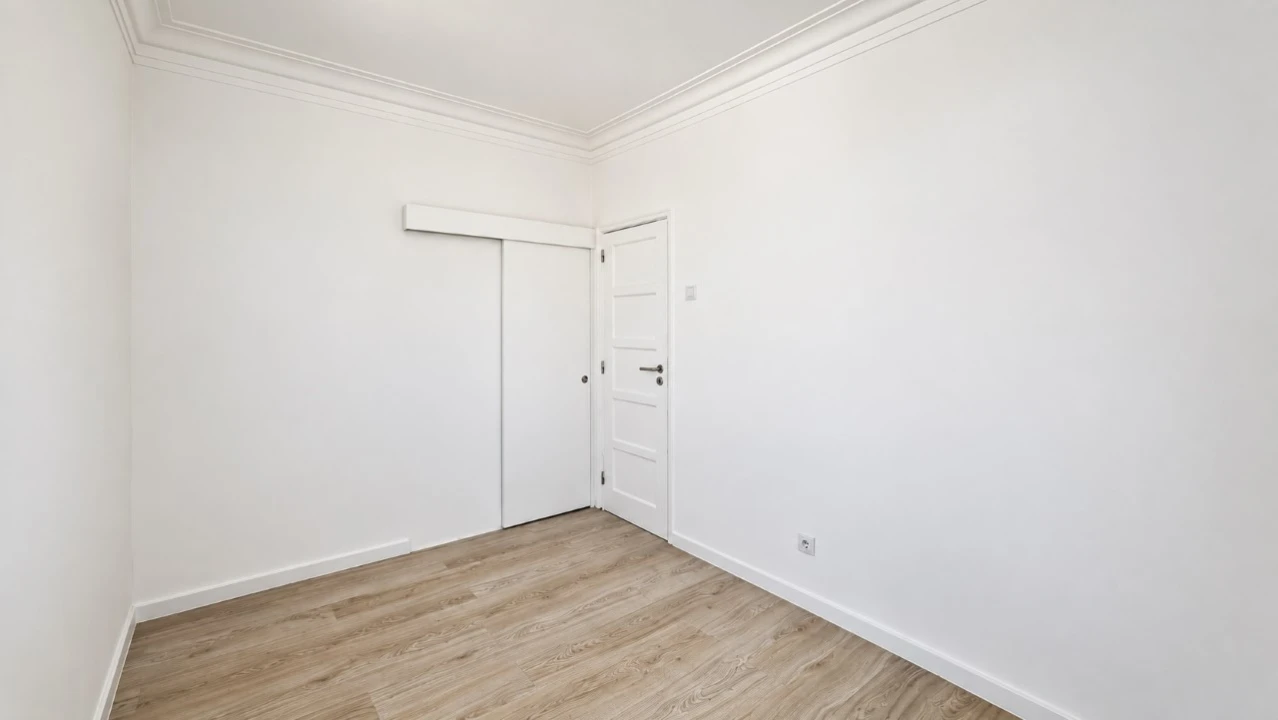 Apartamento T1 para Venda em São Vicente Foto 14