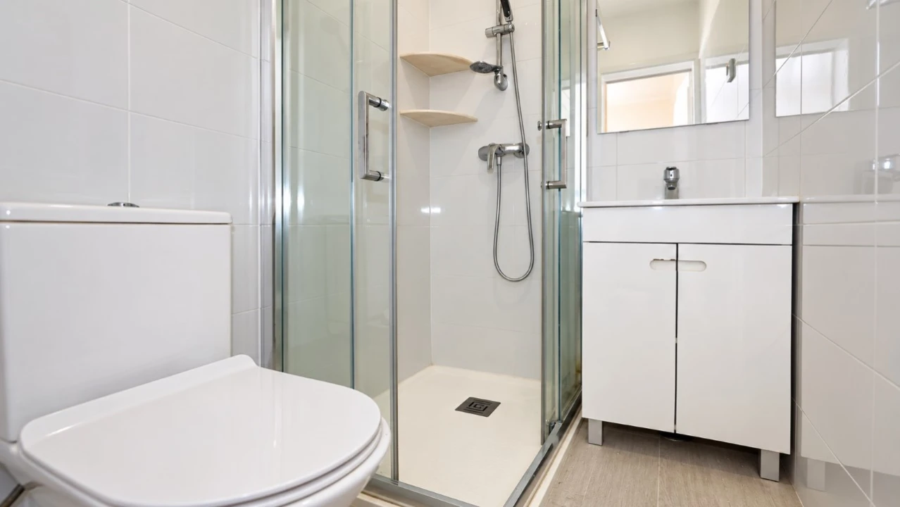 Apartamento T1 para Venda em São Vicente Foto 15