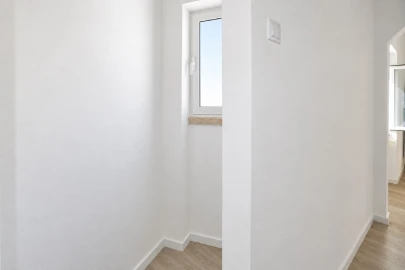 Apartamento T1 para Venda em São Vicente