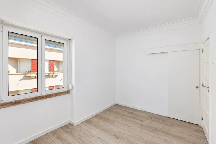 Apartamento T1 para Venda em São Vicente Foto 13
