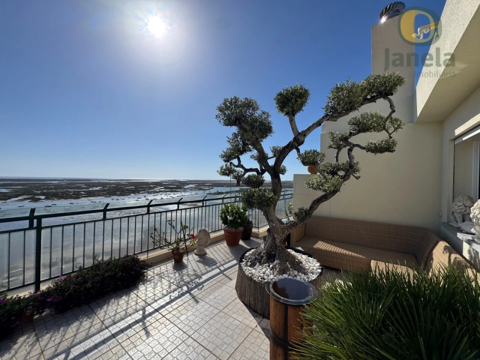 Apartamento T5 para Venda em Faro (Sé e São Pedro) Foto 2