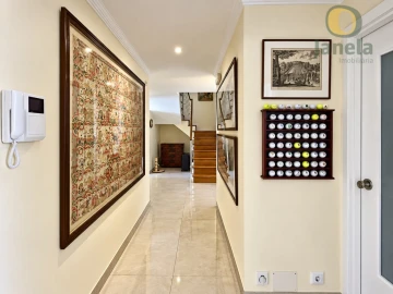 Apartamento T7 para Venda em Faro (Sé e São Pedro)