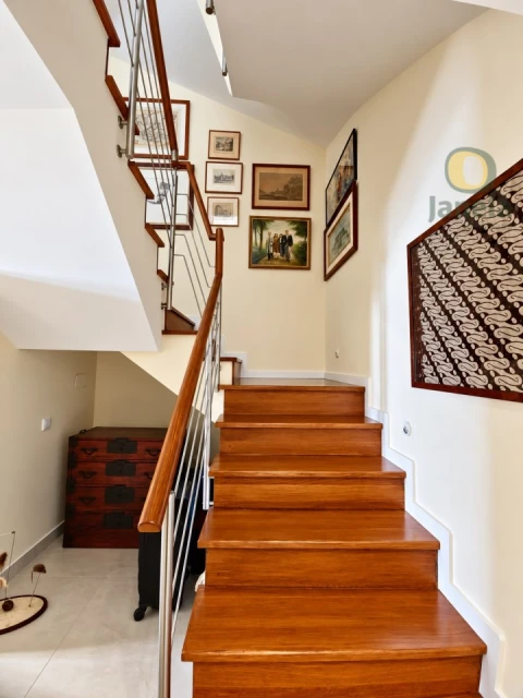 Apartamento T7 para Venda em Faro (Sé e São Pedro)