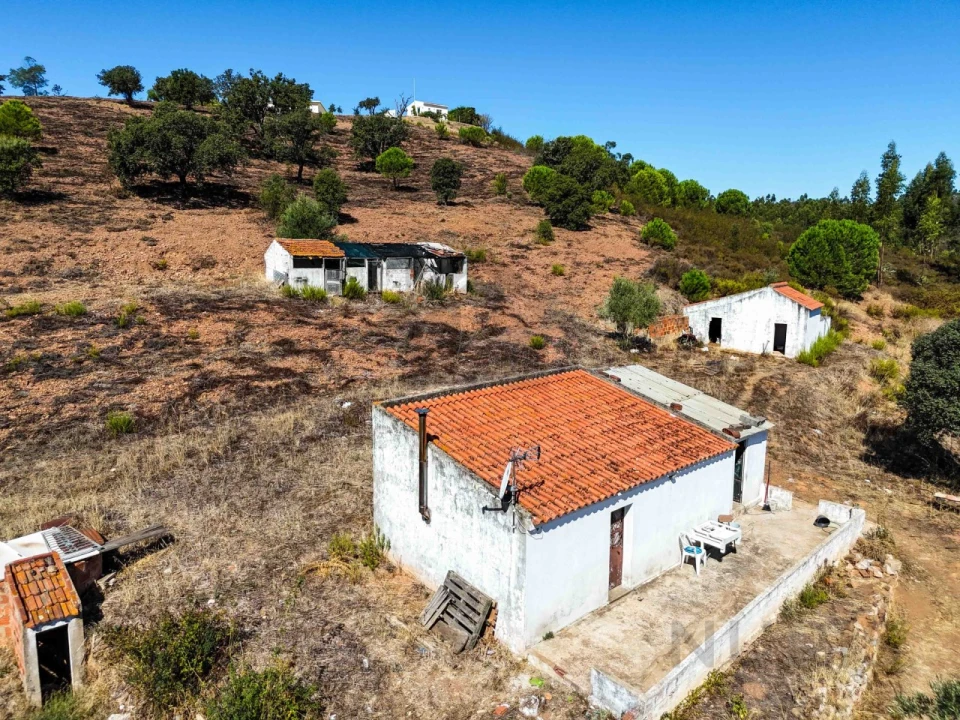 Quinta T2 para Venda em Mexilhoeira Grande Foto 1
