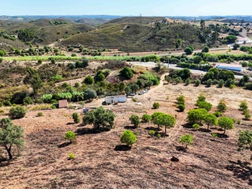 Quinta T2 para Venda em Mexilhoeira Grande