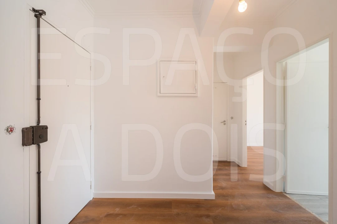 Apartamento T1 para Arrendamento em Falagueira-Venda Nova Foto 24