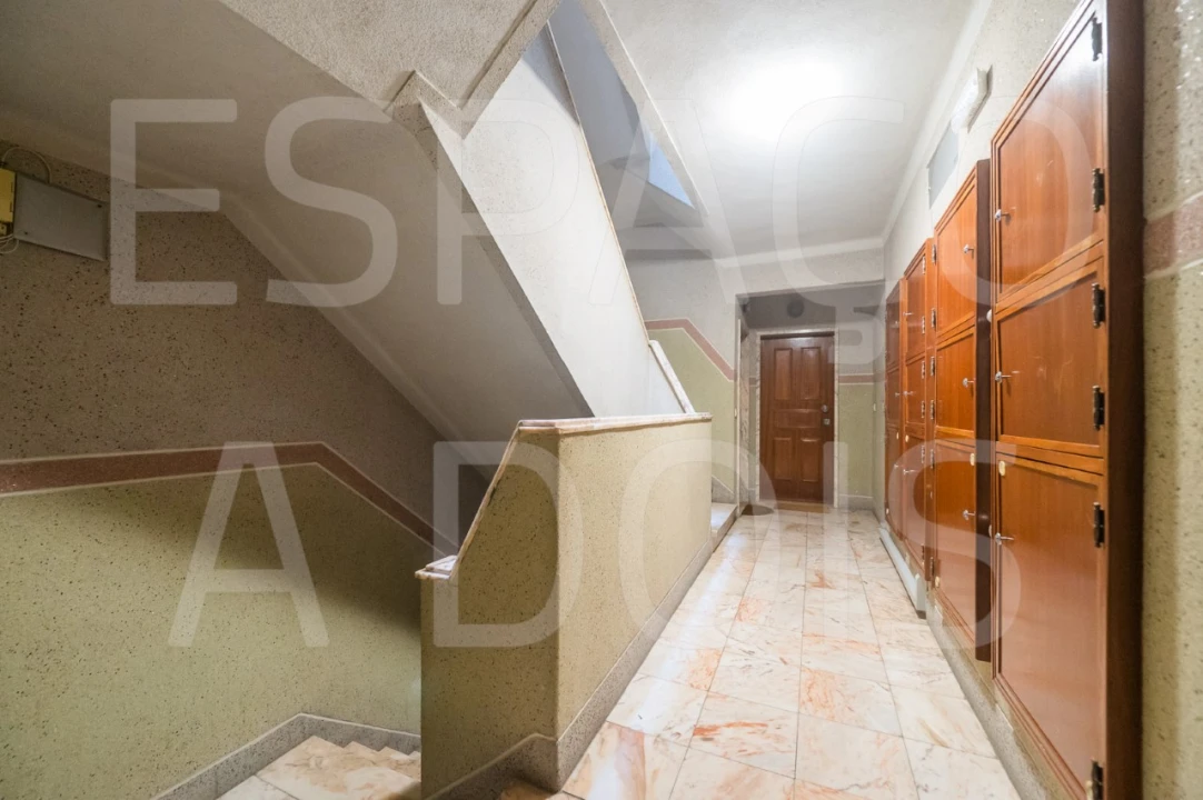 Apartamento T1 para Arrendamento em Falagueira-Venda Nova Foto 25