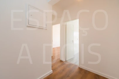 Apartamento T1 para Arrendamento em Falagueira-Venda Nova