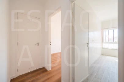 Apartamento T1 para Arrendamento em Falagueira-Venda Nova