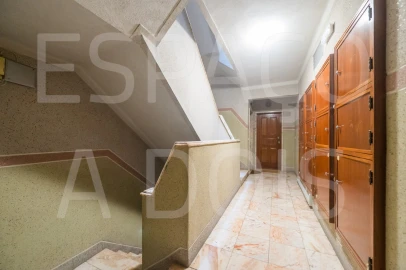 Apartamento T1 para Arrendamento em Falagueira-Venda Nova
