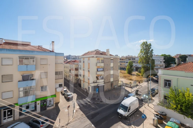 Apartamento T1 para Arrendamento em Falagueira-Venda Nova Foto 19