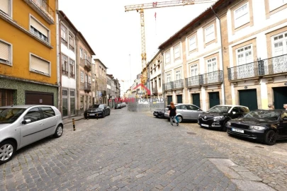 Loja para Arrendamento em São Vicente (Braga)