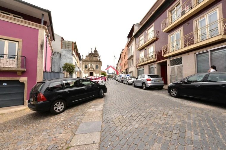 Loja para Arrendamento em São Vicente (Braga) Foto 10