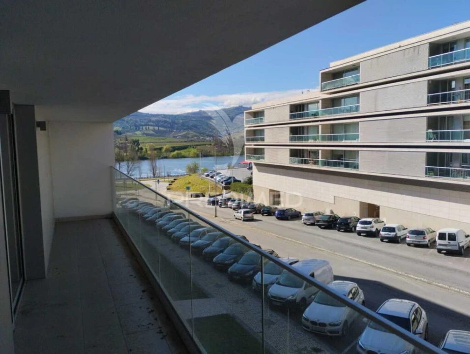 Apartamento T3 para Venda em Peso da Régua e Godim Foto 3