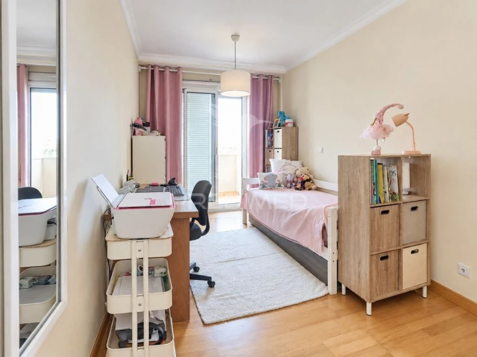 Apartamento T1 para Venda em Caniço Foto 20