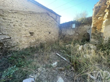 Moradia T1 para Venda em Carragozela e Várzea de Meruge
