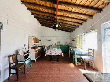 Moradia T3 para Venda em Salvada e Quintos