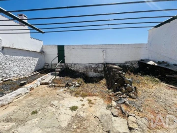 Moradia T3 para Venda em Salvada e Quintos