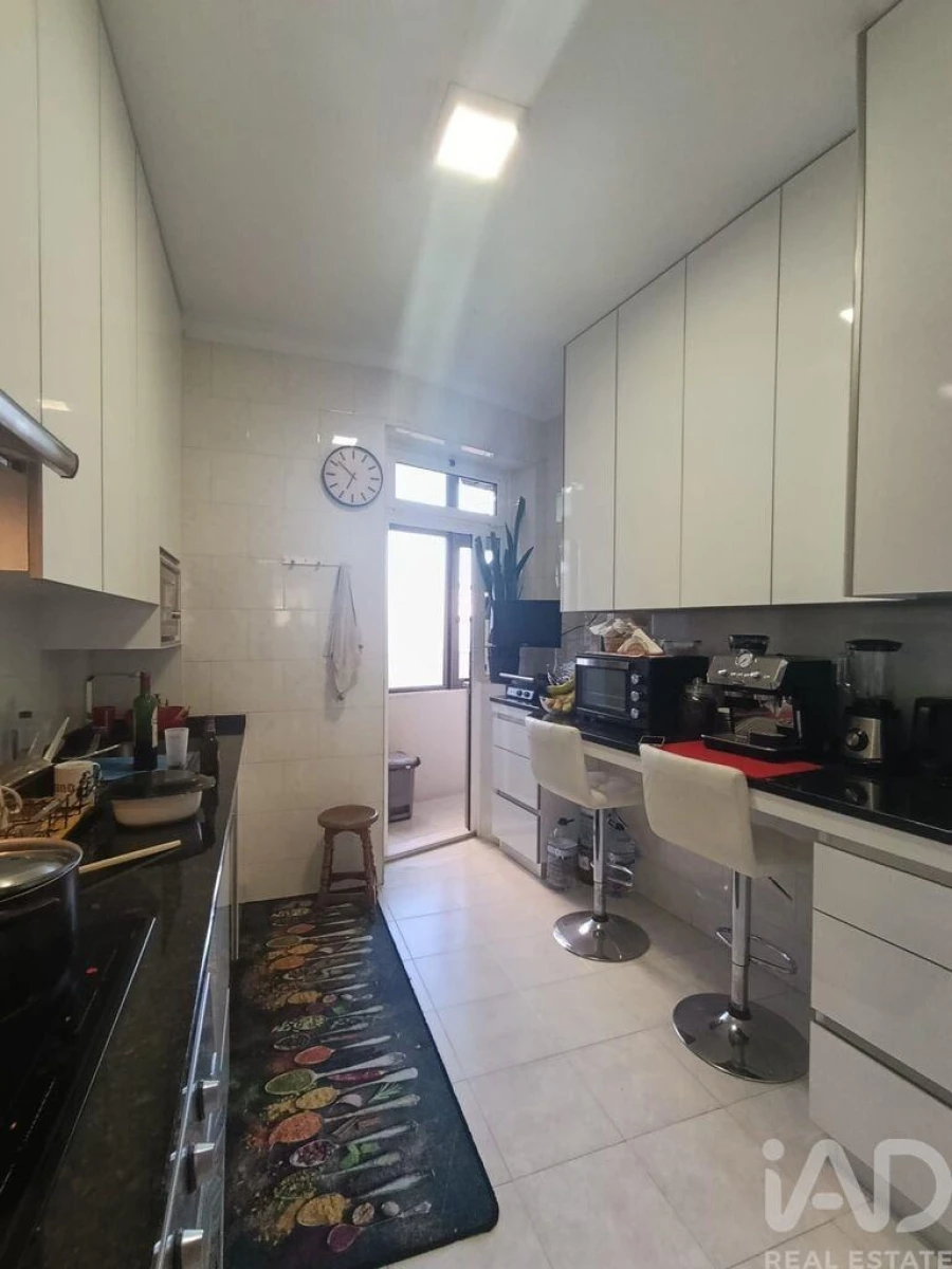 Apartamento T2 para Venda em Cedofeita, Santo Ildefonso, Sé, Miragaia, São Nicolau e Vitória Foto 8