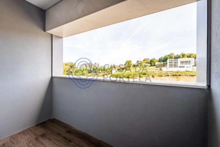 Apartamento T1 para Venda em Cidade da Maia Foto 4
