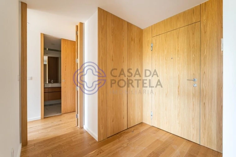 Apartamento T1 para Venda em Cidade da Maia Foto 9