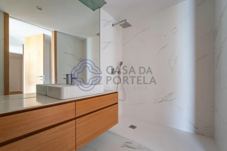 Apartamento T1 para Venda em Cidade da Maia Foto 11
