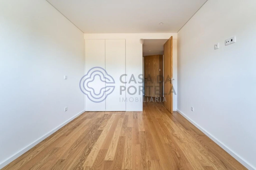 Apartamento T1 para Venda em Cidade da Maia Foto 10