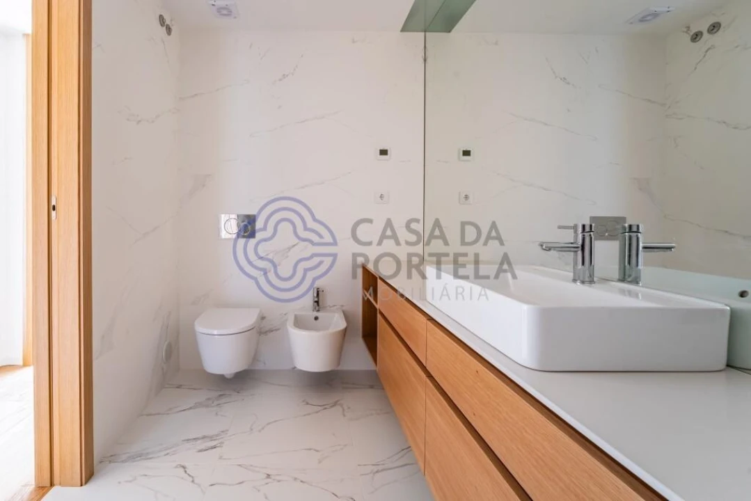Apartamento T1 para Venda em Cidade da Maia Foto 12