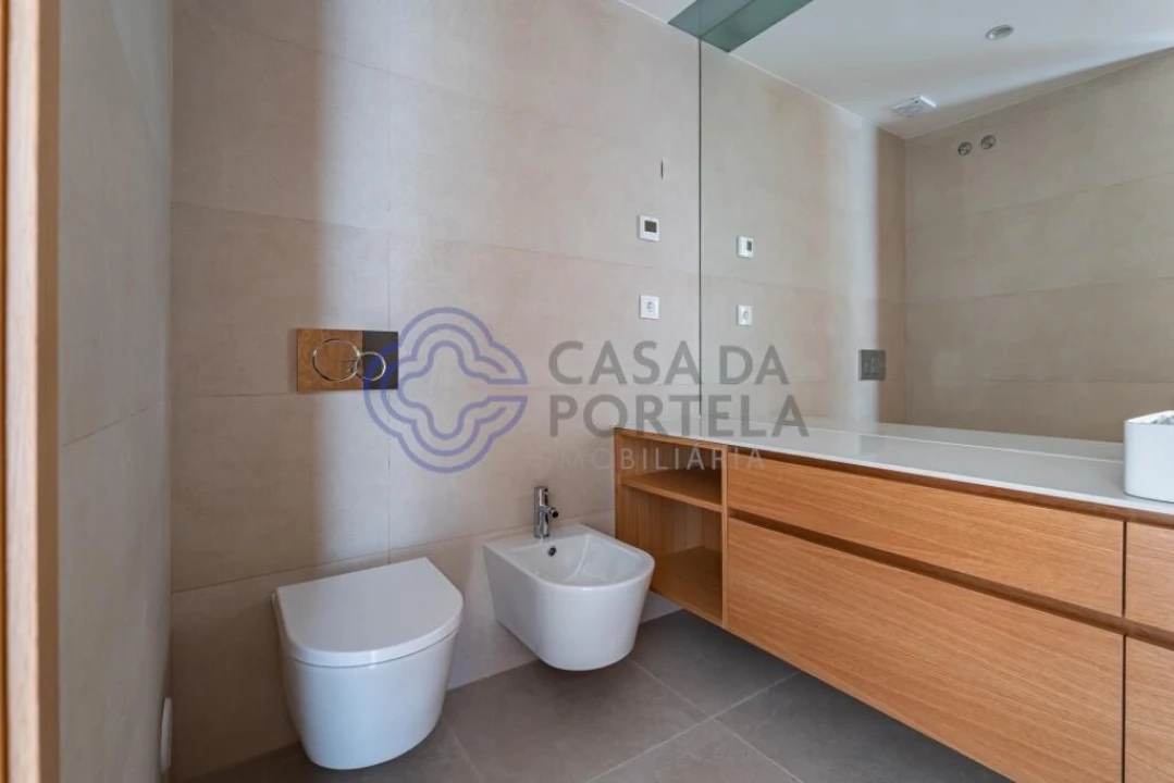 Apartamento T2 para Venda em Cidade da Maia Foto 15
