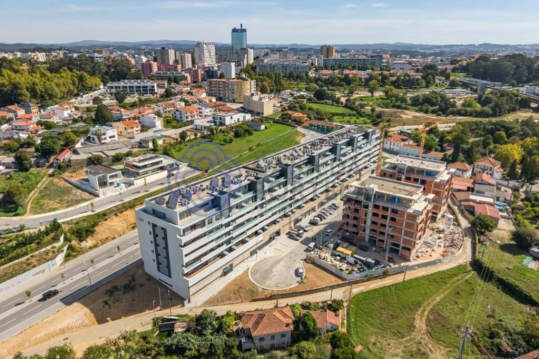 Apartamento T2 para Venda em Cidade da Maia Foto 27