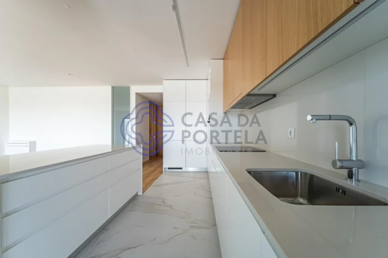 Apartamento T2 para Venda em Cidade da Maia Foto 9