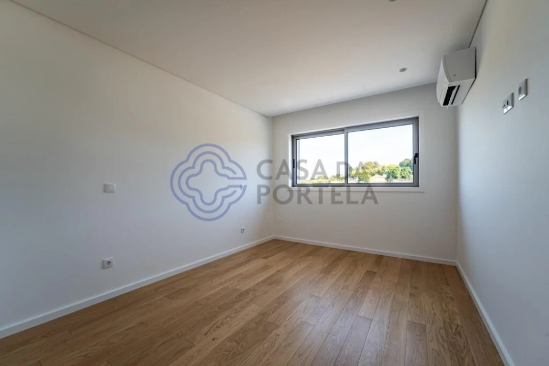 Apartamento T2 para Venda em Cidade da Maia Foto 17