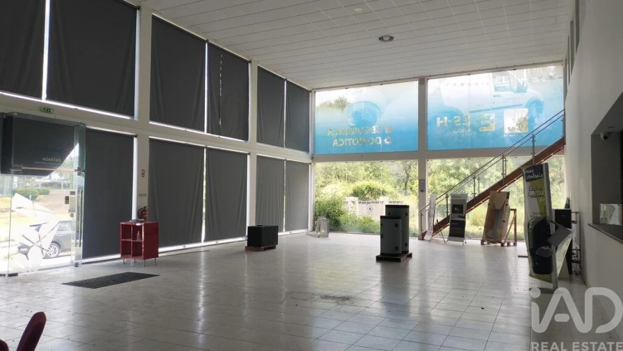 Armazém para Venda em Valpaços e Sanfins Foto 2