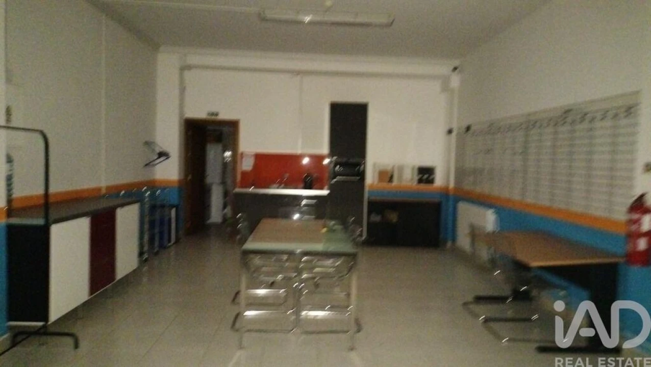 Armazém para Venda em Valpaços e Sanfins Foto 6