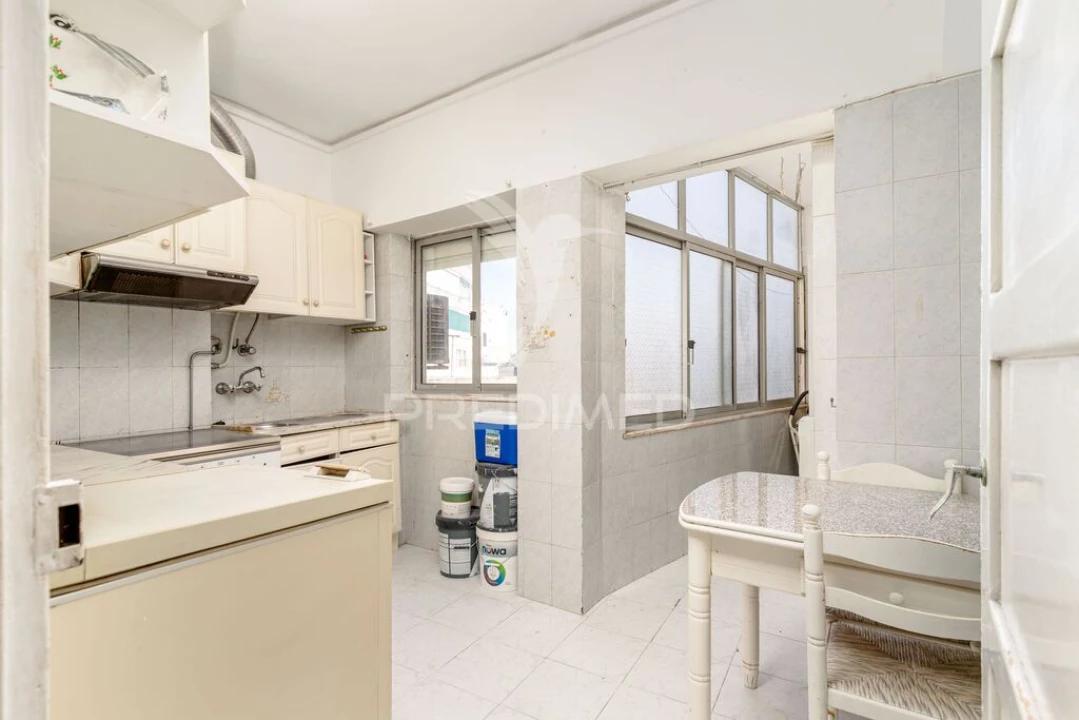 Apartamento T3 para Venda em Almada, Cova da Piedade, Pragal e Cacilhas Foto 11