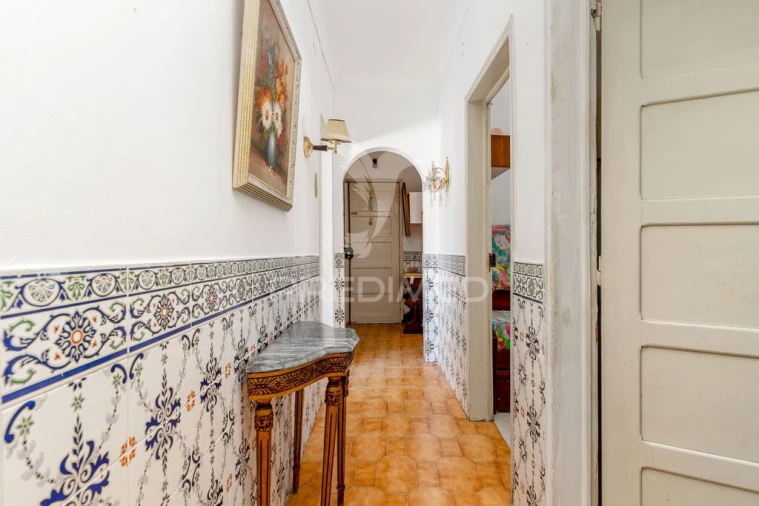 Apartamento T3 para Venda em Almada, Cova da Piedade, Pragal e Cacilhas Foto 2