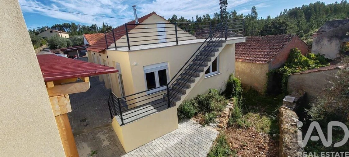 Moradia T2 para Venda em Pedrogão Grande Foto 9
