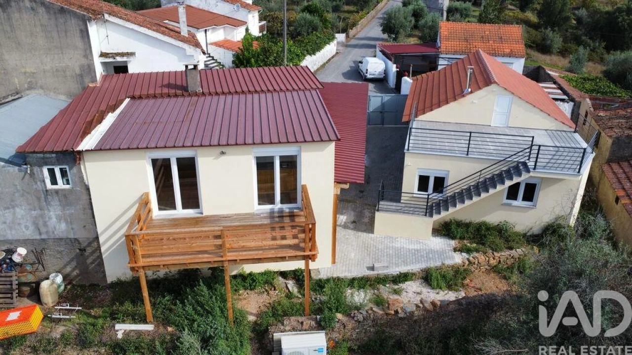 Moradia T2 para Venda em Pedrogão Grande Foto 1