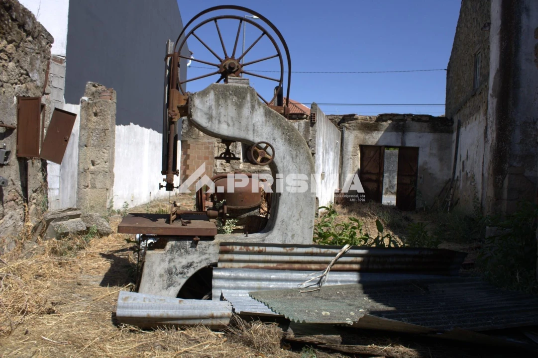 Moradia T2 para Venda em Escalos de Cima e Lousa Foto 23