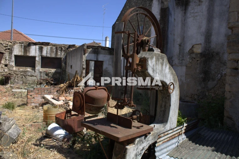 Moradia T2 para Venda em Escalos de Cima e Lousa Foto 17