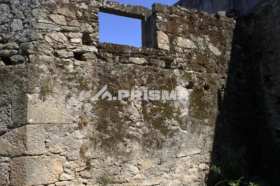 Moradia T2 para Venda em Escalos de Cima e Lousa Foto 24