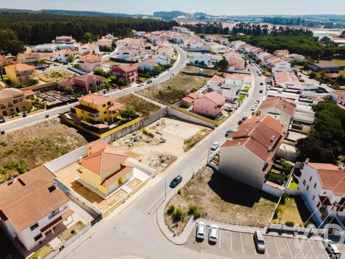 Moradia T5 para Venda em Rio Maior Foto 19