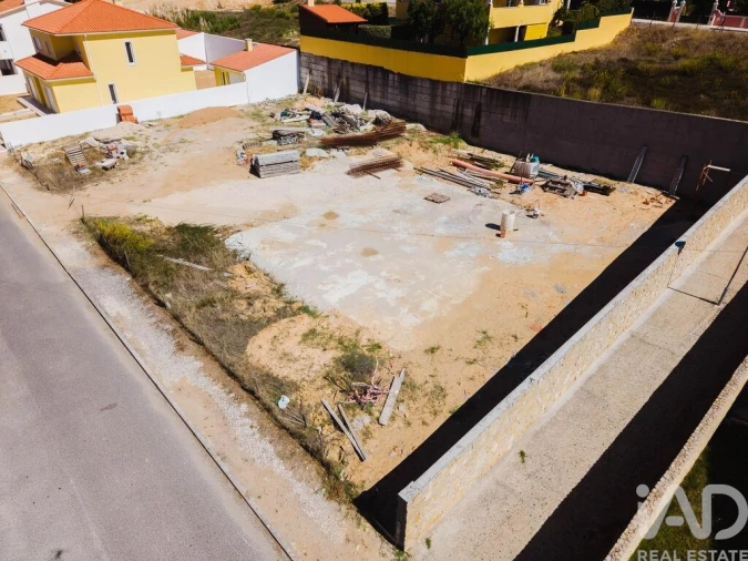 Moradia T5 para Venda em Rio Maior Foto 8