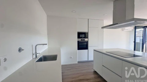 Apartamento T3 para Venda em Arca e Ponte de Lima